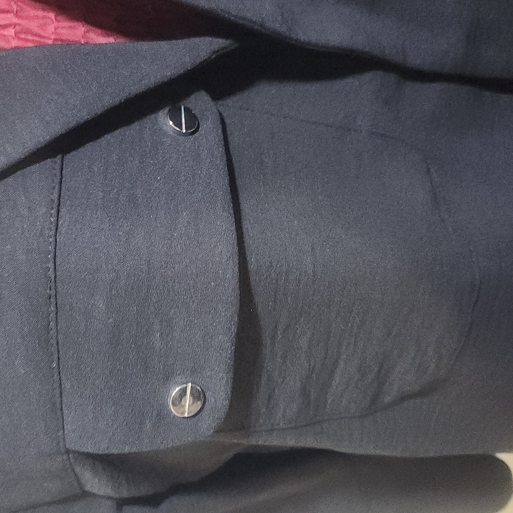 NYC Charcoal Blazer with Buttoned Pockets - Picture 5 of 10